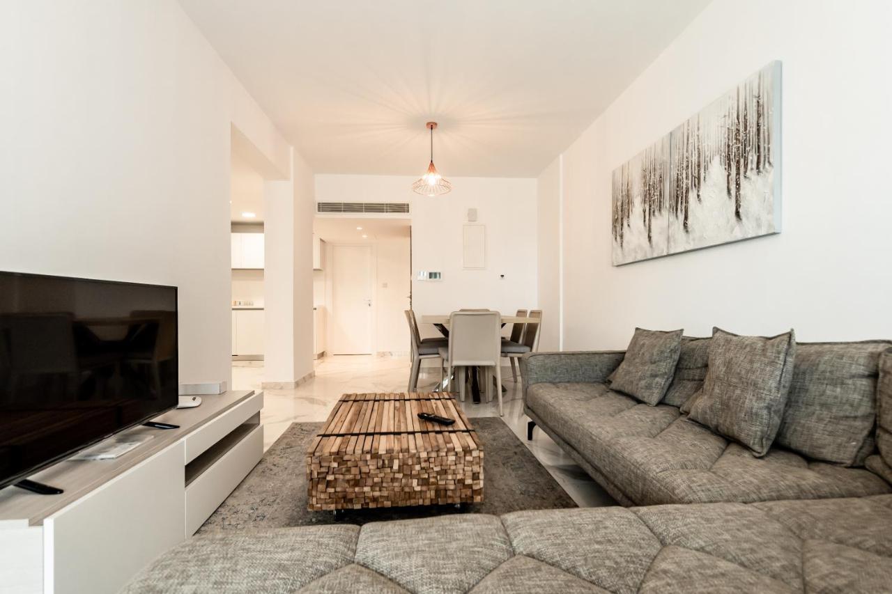 Silver House Boutique Apartment Paphos Ngoại thất bức ảnh