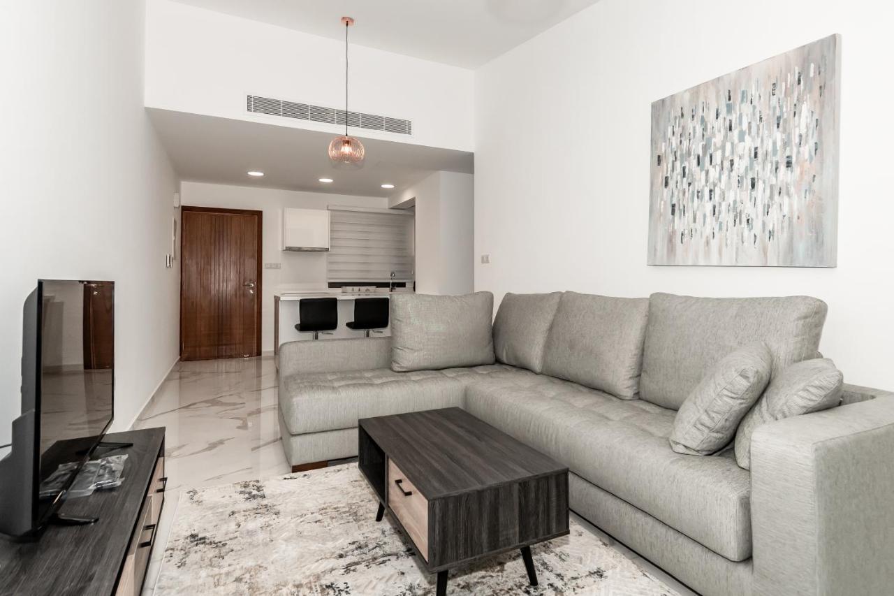Silver House Boutique Apartment Paphos Ngoại thất bức ảnh
