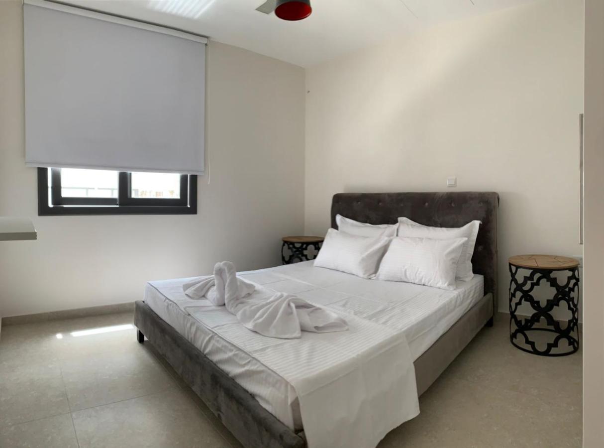 Silver House Boutique Apartment Paphos Ngoại thất bức ảnh