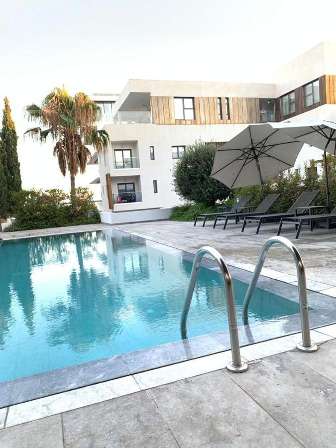 Silver House Boutique Apartment Paphos Ngoại thất bức ảnh