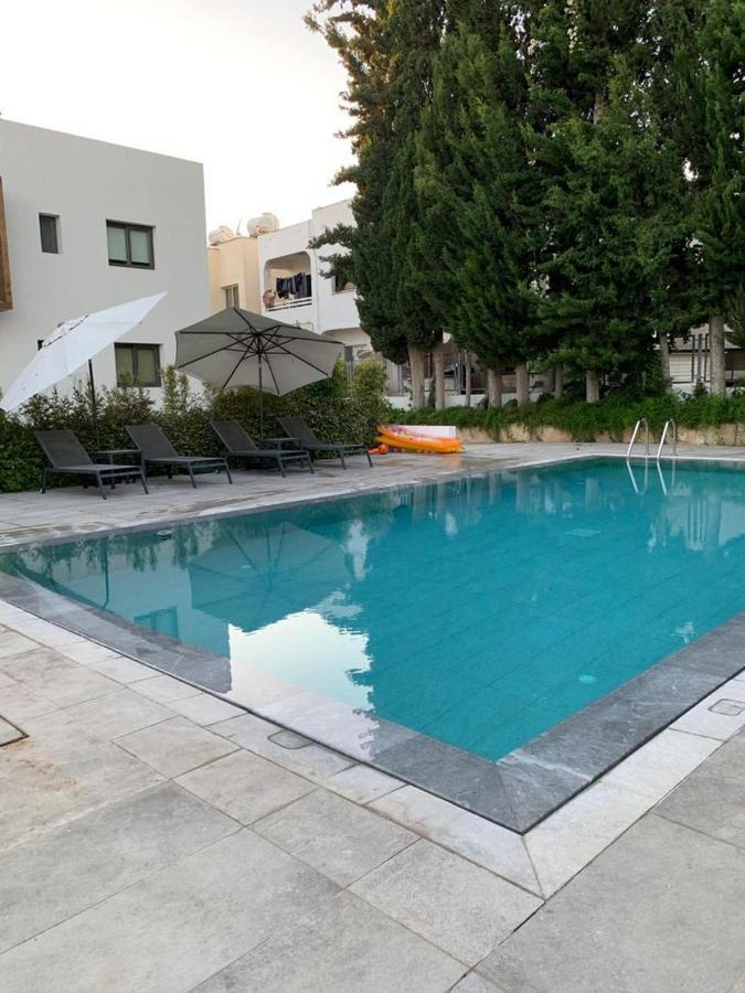 Silver House Boutique Apartment Paphos Ngoại thất bức ảnh